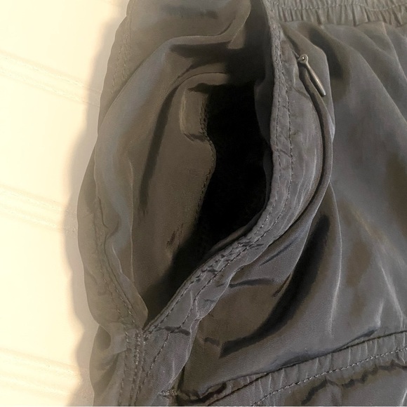Alpine Women’s Utility Shorts with Pockets - Picture 4 of 9